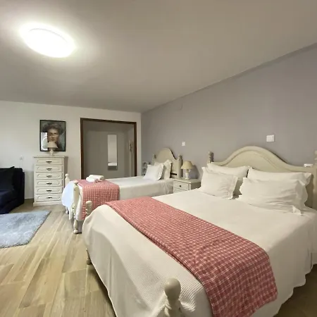 The River House - Termas * テルマス・デ・サン・ペードロ・ド・スル